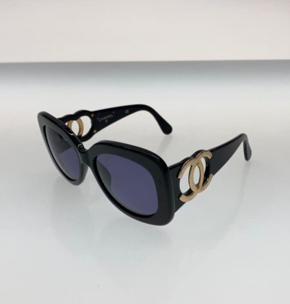 Chanel Chanel Sunglasses Size ONE SIZE - 1 Thumbnail