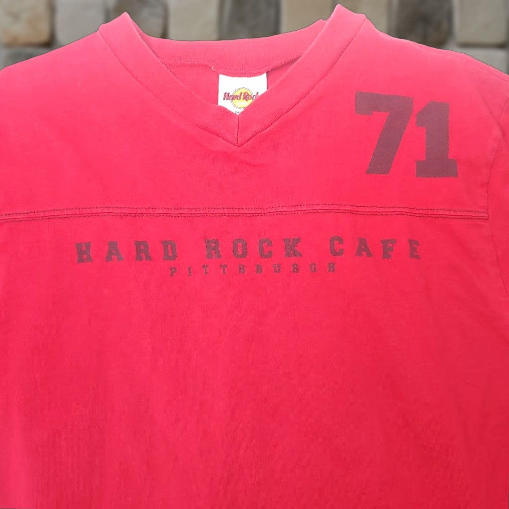 Hard Rock Cafe Hard Rock Cafe Pittsburgh Jersey Shirt M Red V Neck Shirt Men Rock n Roll Blokecore Graphic Print Vintage No Size US M / EU 48-50 / 2 - 1 Thumbnail