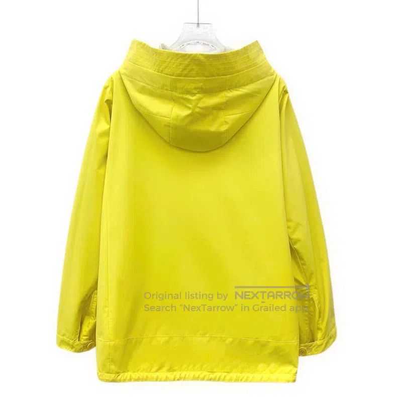 Loro Piana Loro Piana Contrast Color Two-Sided Wear Nylon Hooded Zipp Size XS / US 0-2 / IT 36-38 - 4 Thumbnail