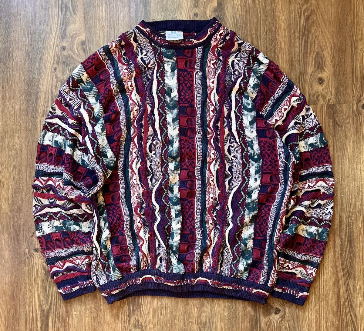 Coogi Rare Coogi 3D Knit / Sweater (Red/White/Green) Size US XL / EU 56 / 4 - 1 Thumbnail