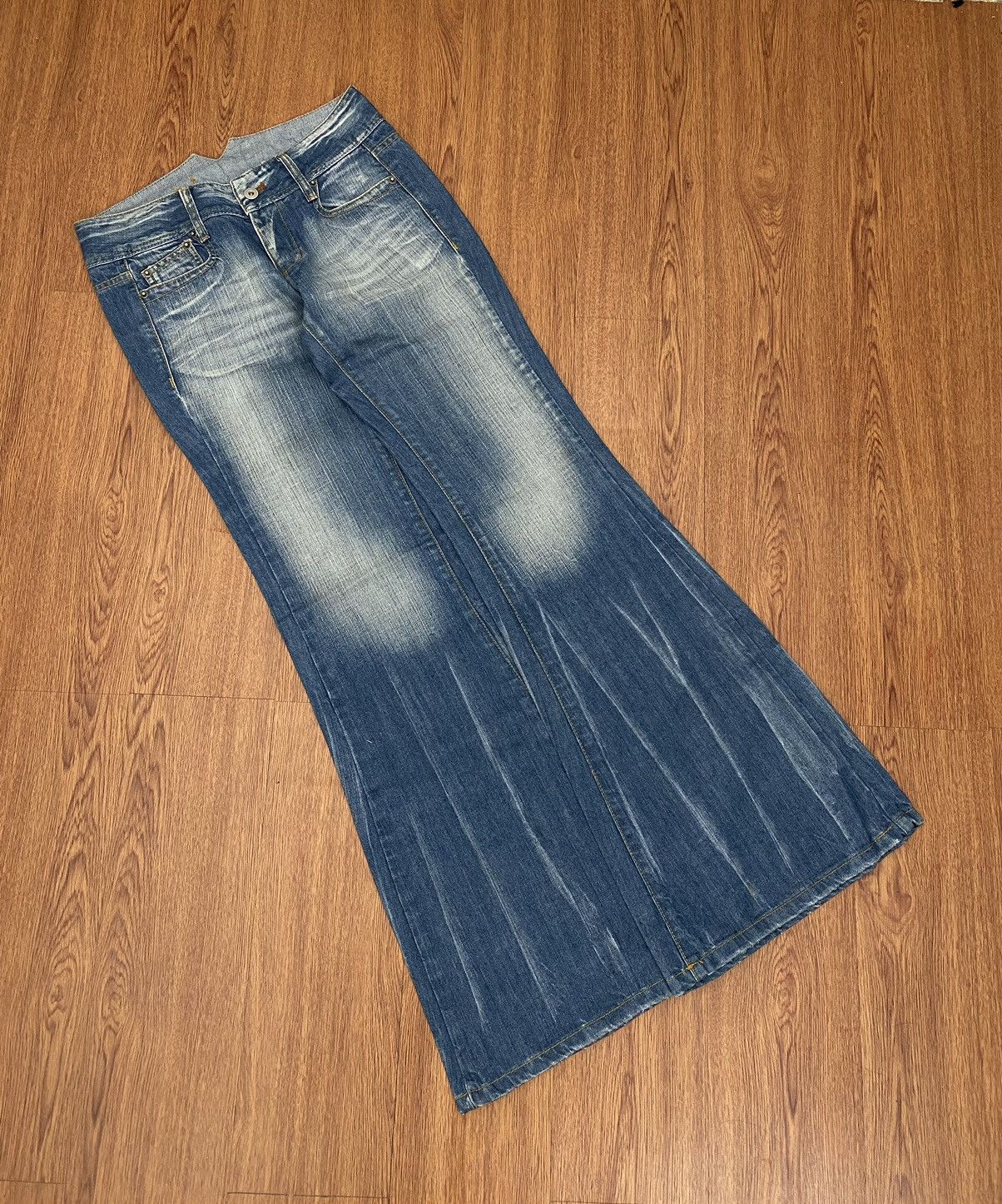 If Six Was Nine × Japanese Brand × Le Grande Bleu (L.G.B.) Intermezzo Super Flare jeans Size US 30 / EU 46 - 3 Thumbnail