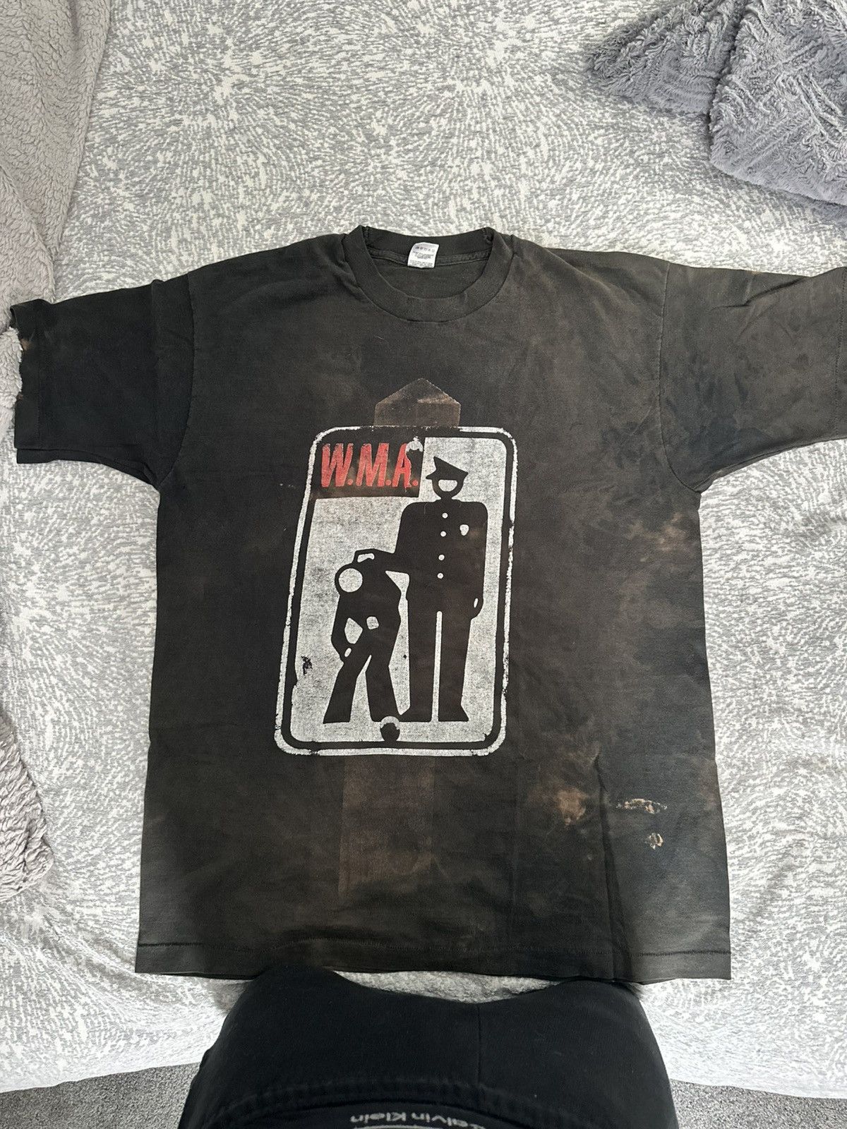 Vintage 1990’s Pearl Jam x NWA Vintage Bleached Tshirt Size US XL / EU 56 / 4 - 1 Thumbnail