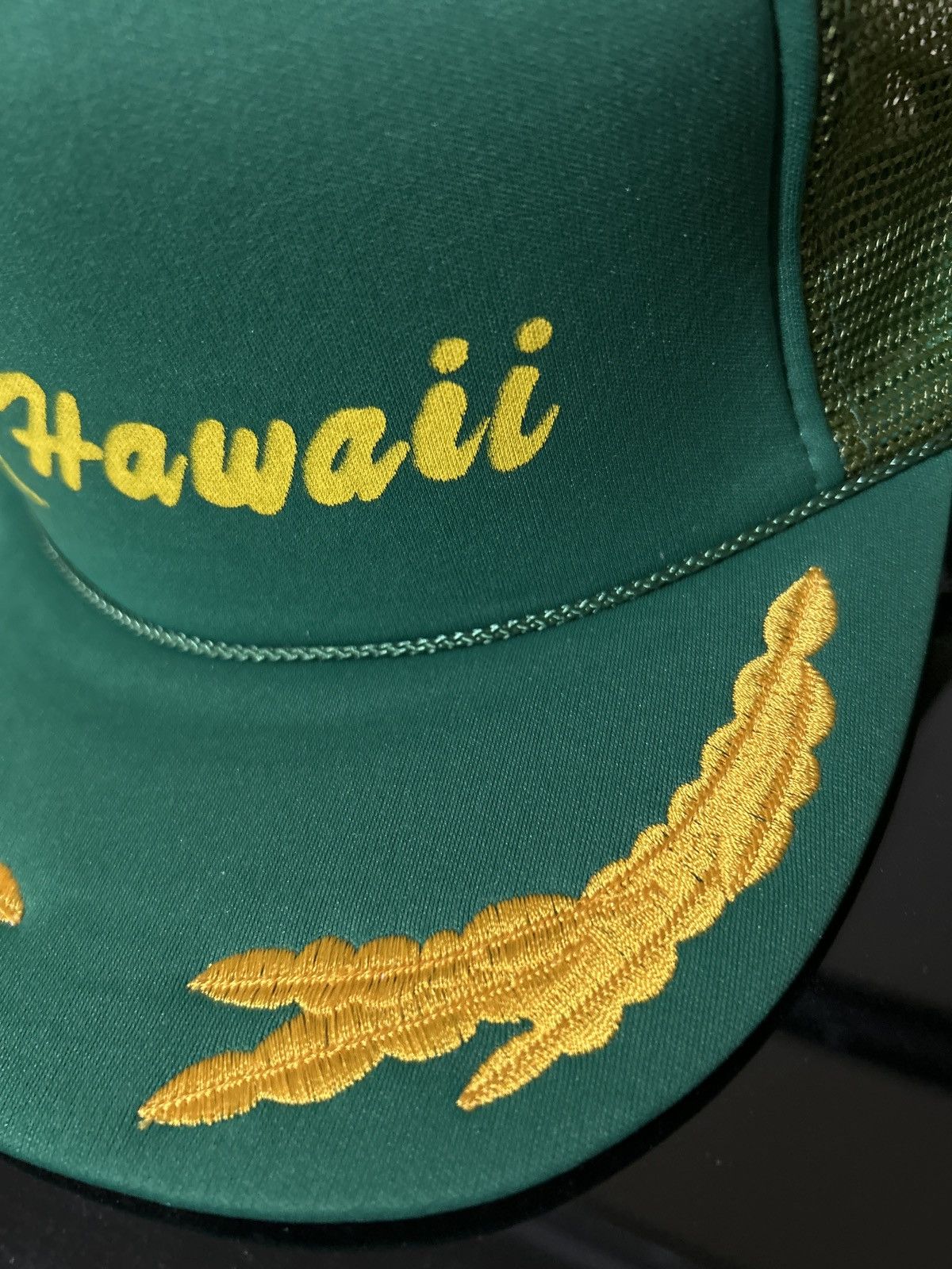 Vintage Vintage Hawaii Embroidered trucker hat Size ONE SIZE - 3 Thumbnail