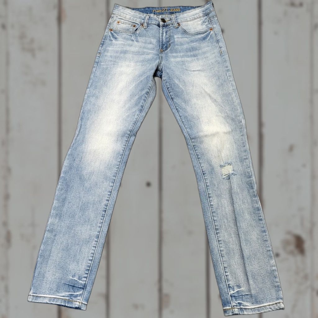 Vintage Rue 21 Jeans Men's 28x30 Blue Distressed Skinny Ultra Flex Denim 5-Pocket Slim Regular Whiskered Grunge 90s Mens Size US 28 / EU 44 - 1 Thumbnail