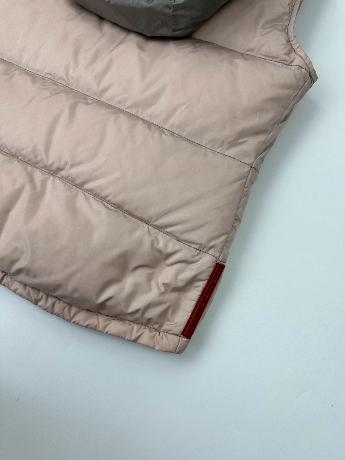 Prada Prada Sport 00s Pink SleevesLess Puffer Vest Down Jacket Size L / US 10 / IT 46 - 7 Thumbnail