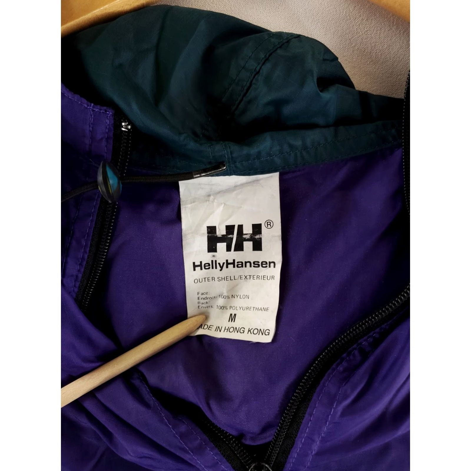 Helly Hansen VINTAGE Helly Hansen Windbreaker Jacket Nylon Purple Mens M Full Zip Hooded 90s Jacket Mens M Size US M / EU 48-50 / 2 - 3 Thumbnail