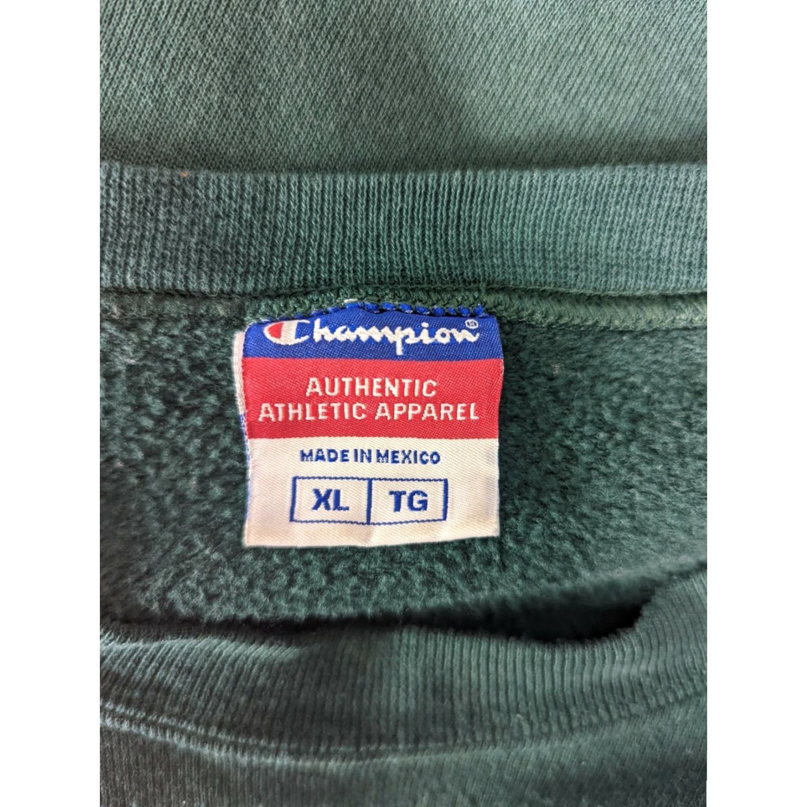 Champion VINTAGE Champion Men's XL Logo Pullover Crewneck Sweatshirt Distressed Green - Sweatshirt - Logo Mens XL Green 90s Size US XL / EU 56 / 4 - 4 Thumbnail