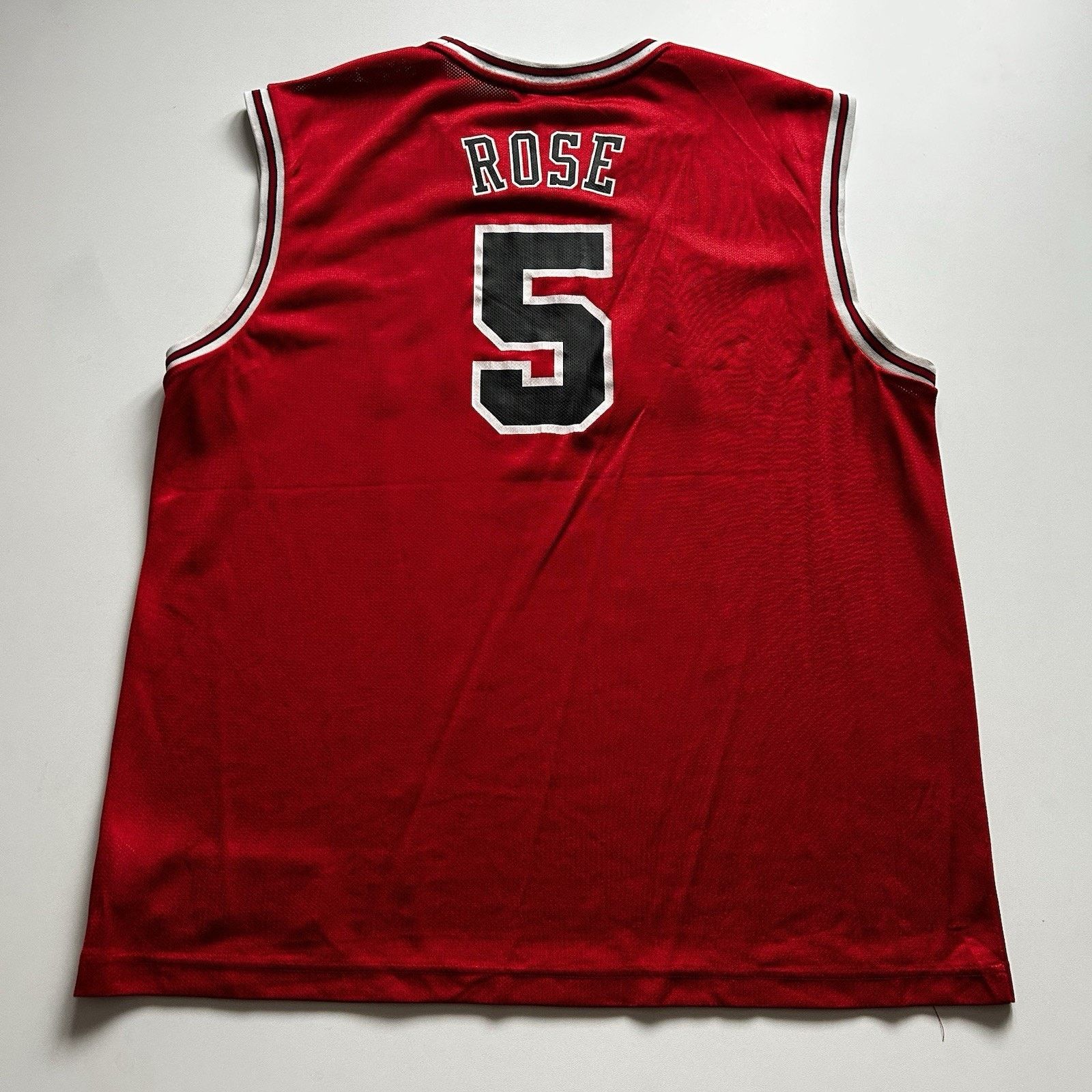 NBA Vintage Chicago Bulls Jersey Reebok Size XL Y2K NBA Rose #5 Size US XL / EU 56 / 4 - 3 Thumbnail