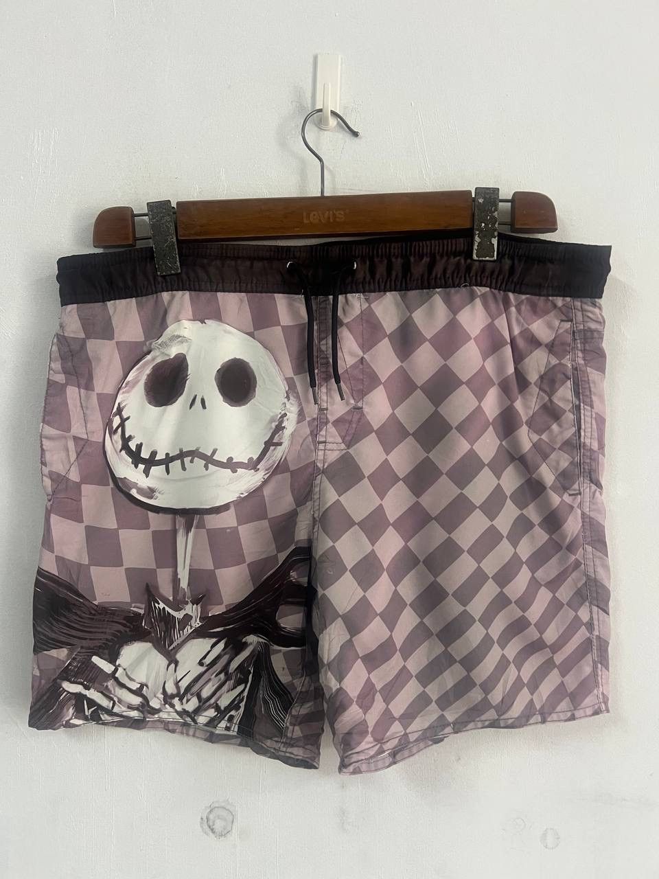 Disney Disney The Nightmare Before Christmas Short Size US 32 / EU 48 - 1 Thumbnail