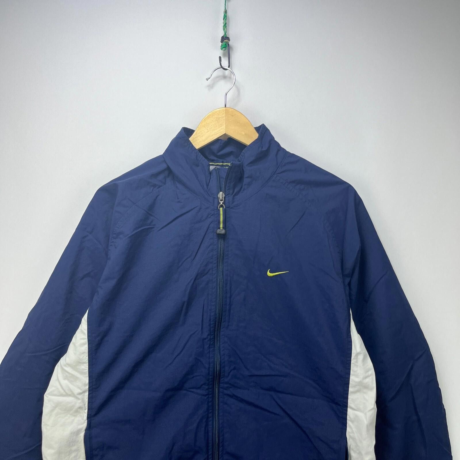 Nike Vintage Y2K Nike Swoosh Windbreaker Track Jacket Medium Size US M / EU 48-50 / 2 - 2 Thumbnail