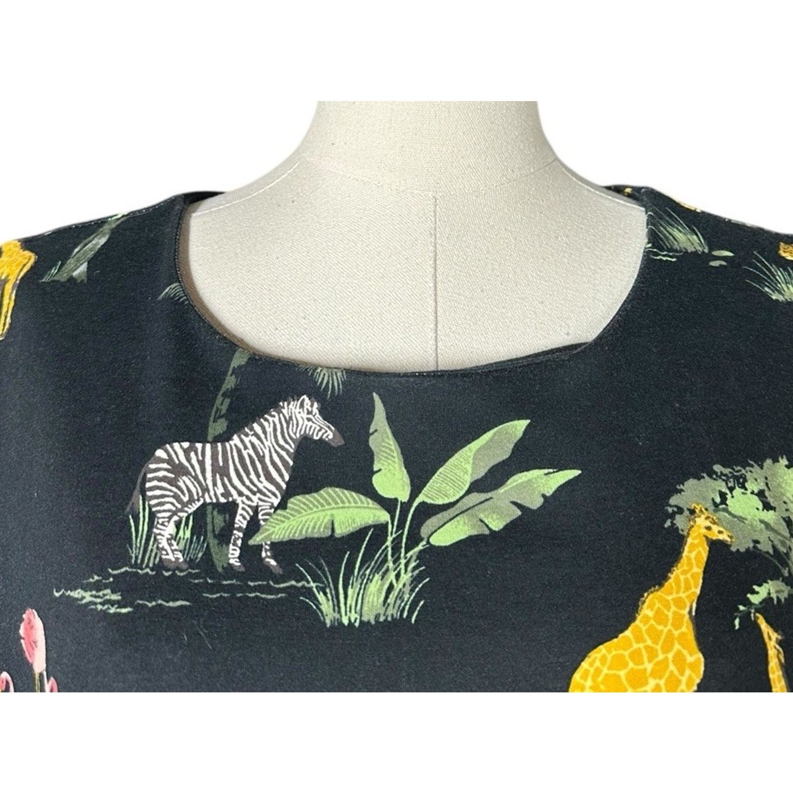 Old Navy Old Navy Black Safari Giraffe Zebra Flamingo Print Dress XL Size XL / US 12-14 / IT 48-50 - 2 Thumbnail