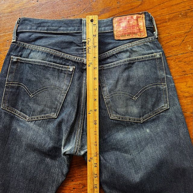 Levi's Vintage Clothing Vintage Levi's 1954 501Z Jeans Made in the USA Size US 30 / EU 46 - 14 Thumbnail