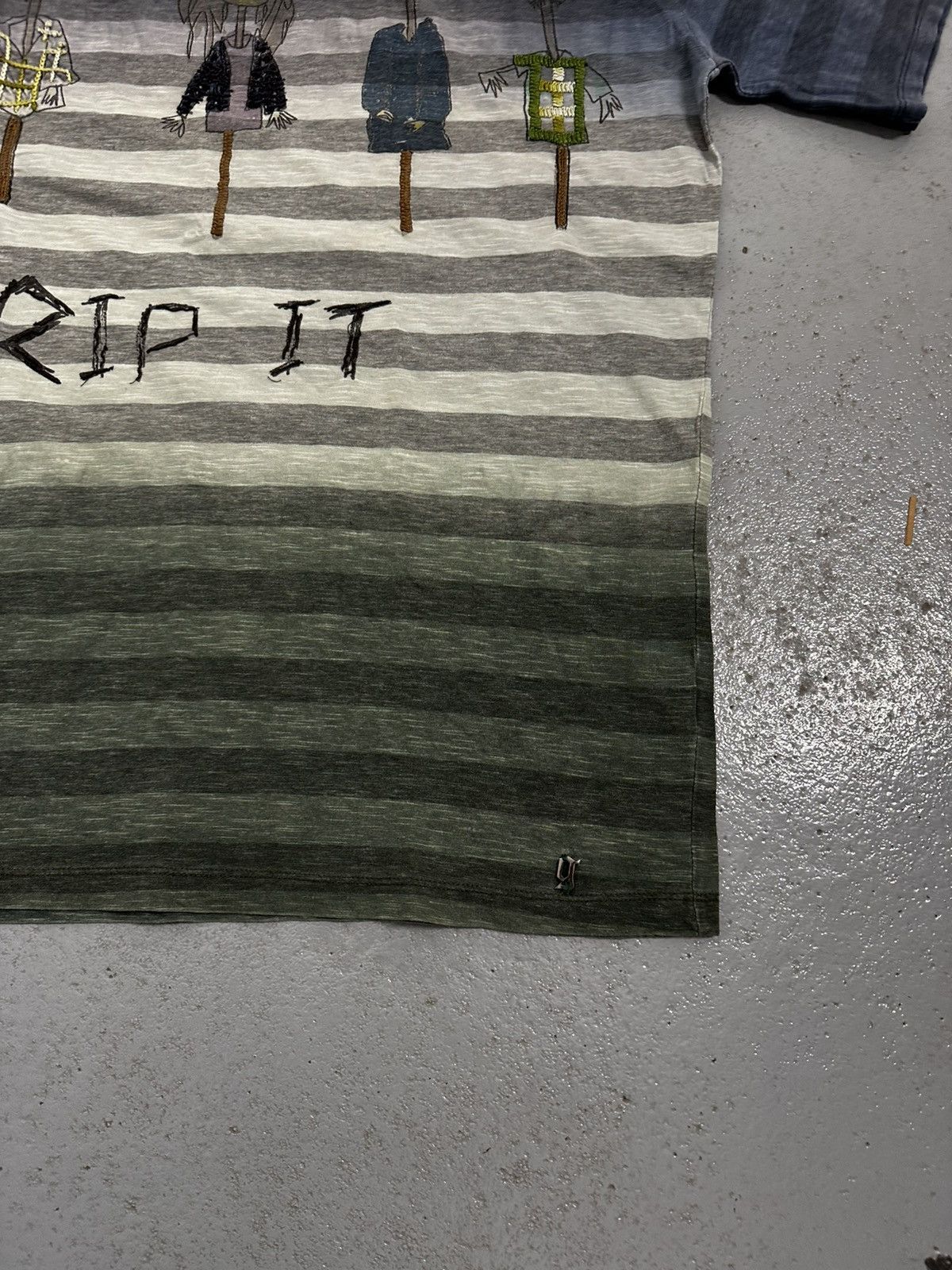 John Galliano Vintage 00s John Galliano Rip It Unisex Tee Size US L / EU 52-54 / 3 - 5 Thumbnail