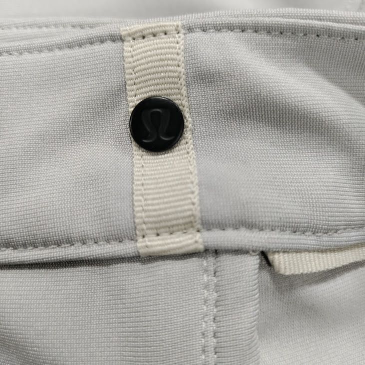 Lululemon Lululemon ABC Commission Classic-Fit Preppy Golf Short Seal Size US 31 - 10 Thumbnail