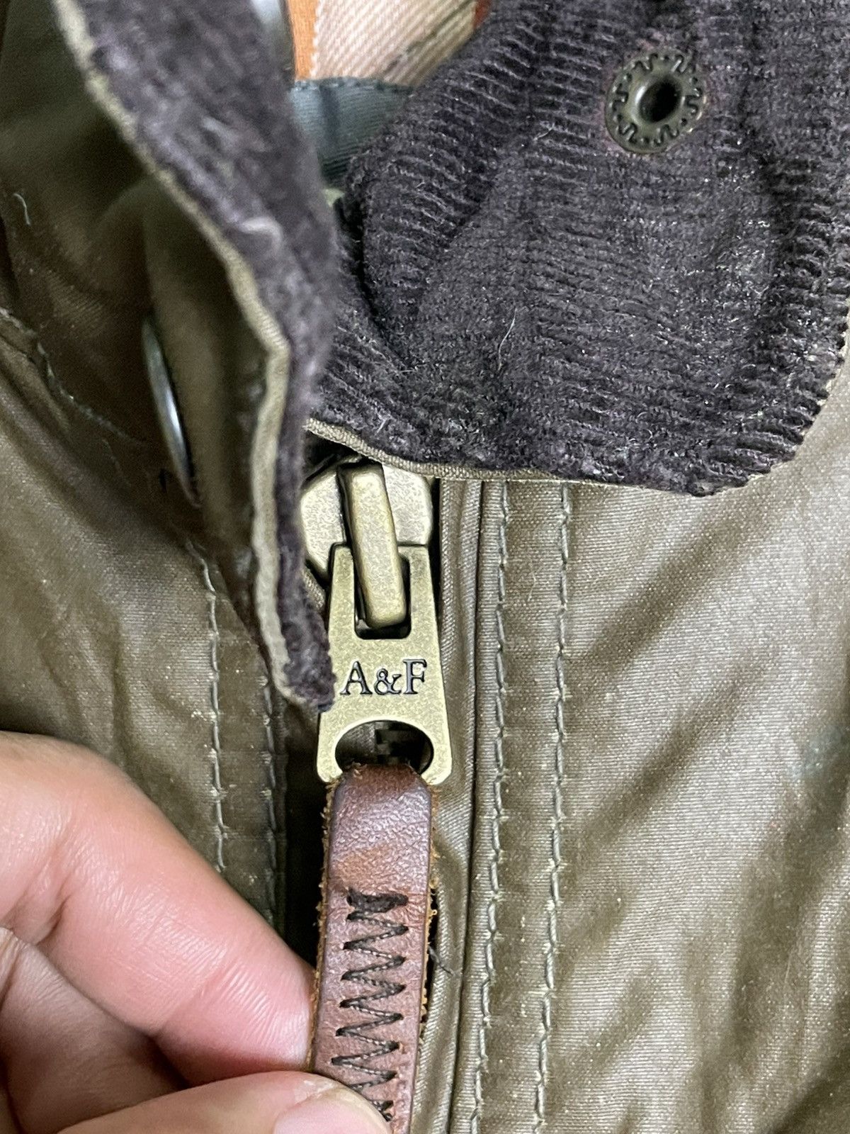 Abercrombie & Fitch × Vintage Abercrombie + Fitch Men’s Leather Jacket (27) Size US XS / EU 42 / 0 - 7 Thumbnail