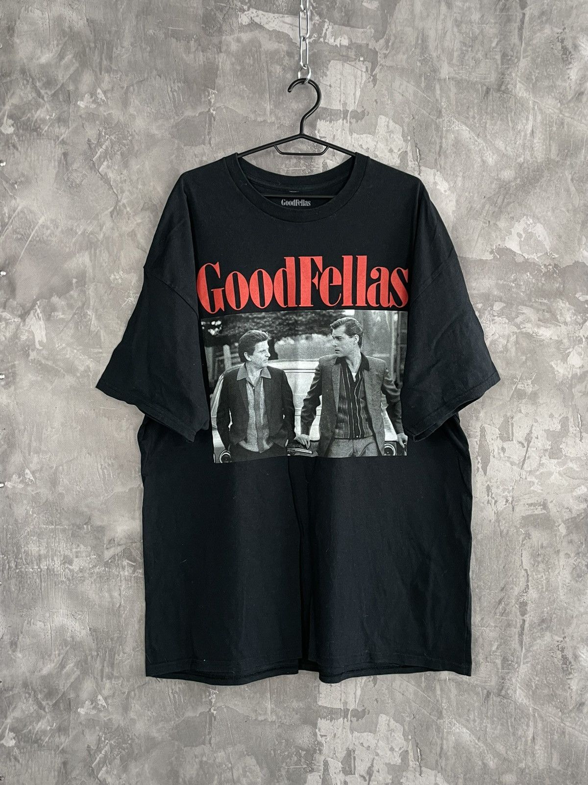 Vintage Vintage Goodfellas Rare Big Logo T Shirt Size US L / EU 52-54 / 3 - 1 Thumbnail