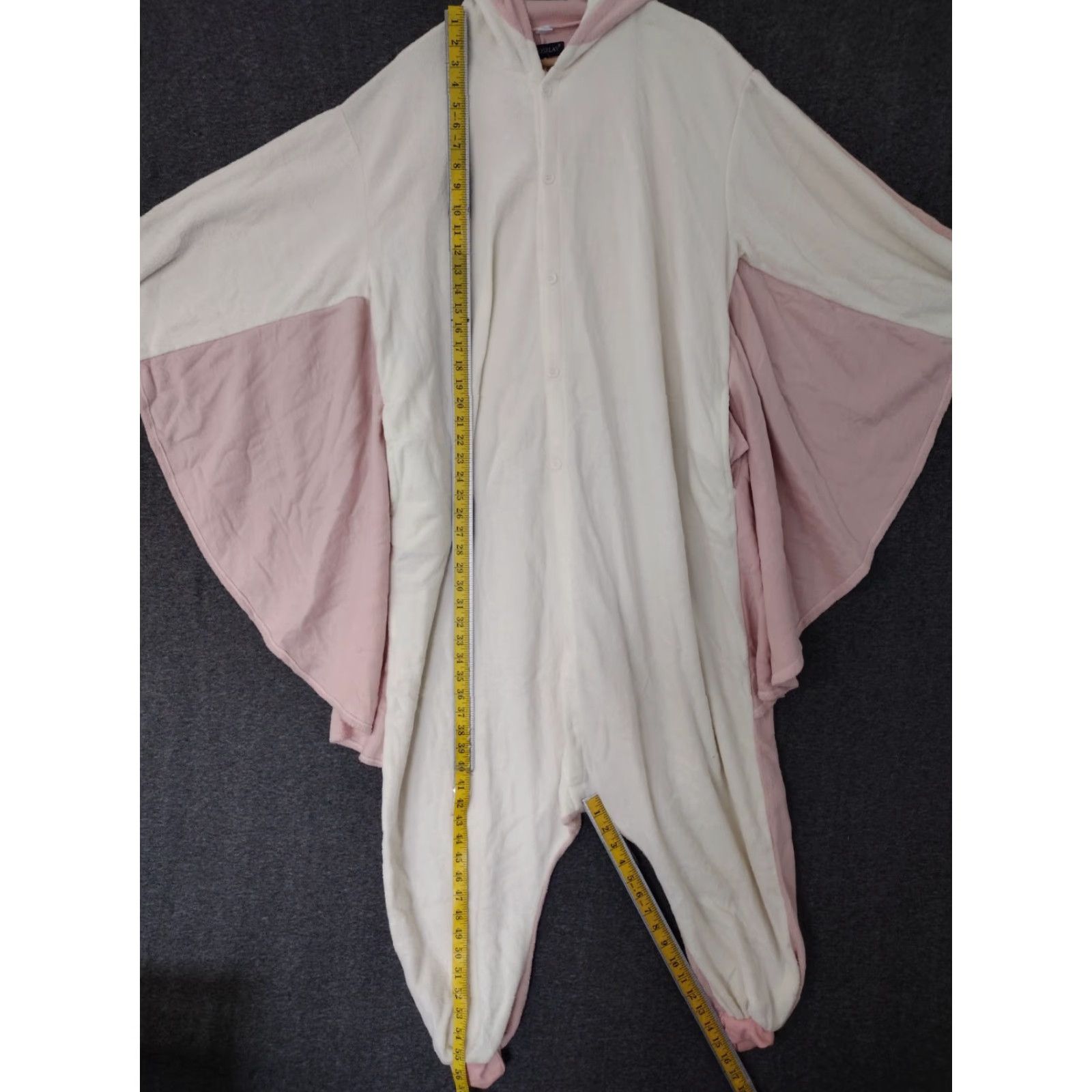 Vintage NEWCOSPLAY Flying Squirrel Pajamas L Halloween Cream Onepiece Pajamas Costume Dress Up Men's Women’s Girls Boys Size ONE SIZE - 5 Thumbnail