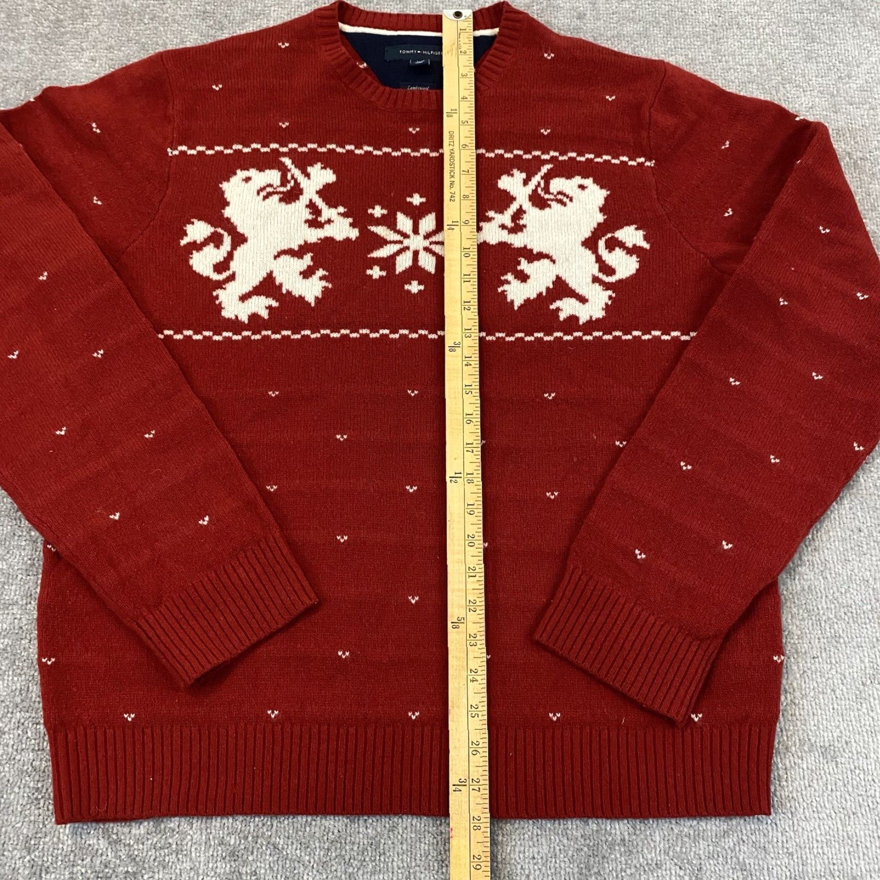 Tommy Hilfiger TOMMY HILFIGER Sweater Men Large Red White Lambswool Lions Crest Pullover Nordic Size US L / EU 52-54 / 3 - 5 Thumbnail