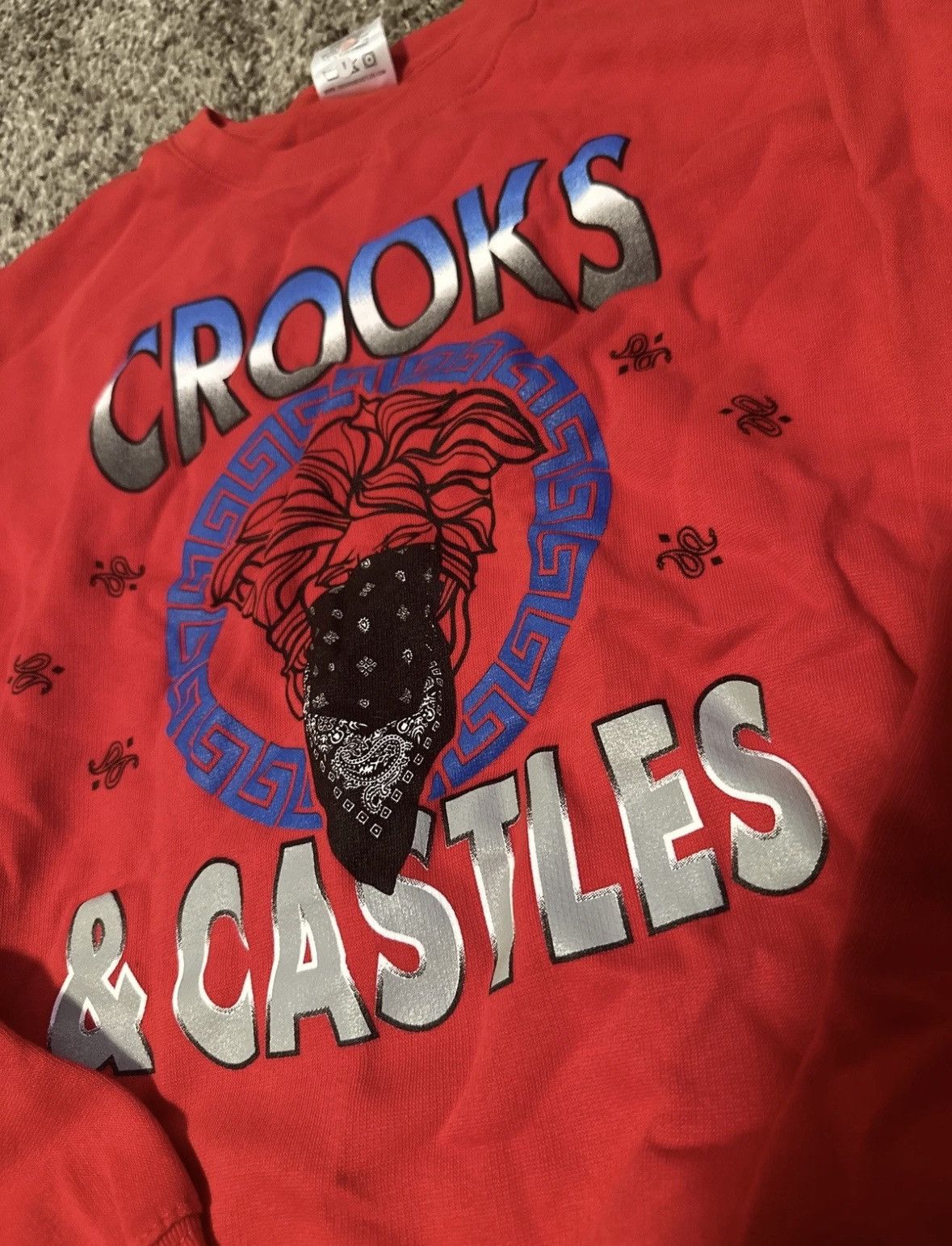 Crooks & Castles Crooks and Castles size Large Crewneck Sweatshirt Red/Blue. Size US L / EU 52-54 / 3 - 2 Thumbnail