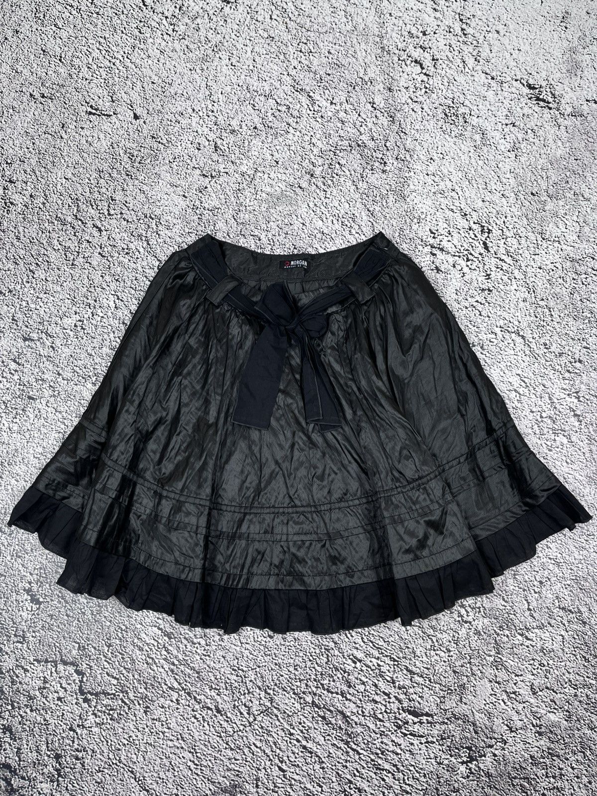 Morgan De Toi Vintage Morgan De Toi Gothic midi skirt Size 28" / US 6 / IT 42 - 1 Thumbnail