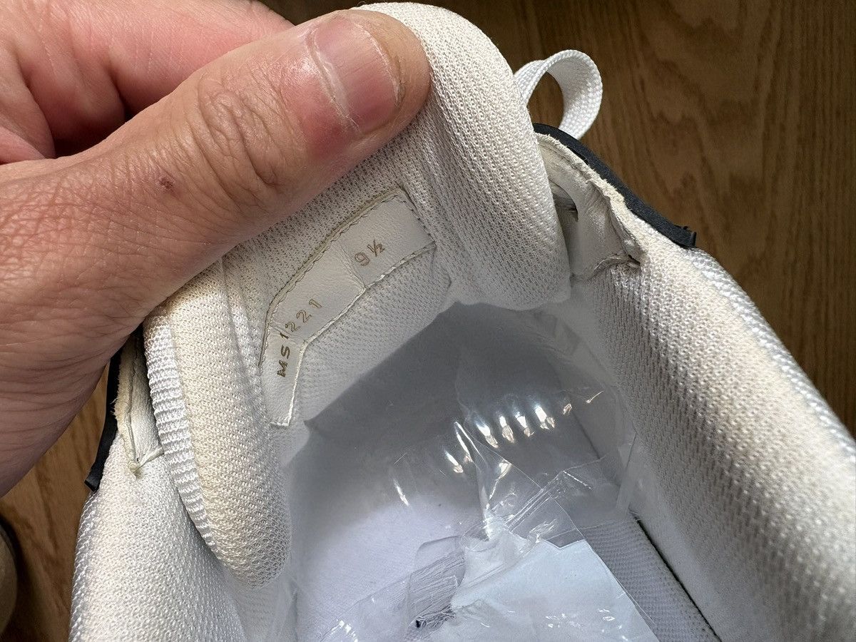 Louis Vuitton Louis Vuitton LV Trainer Black and White Size US 9.5 / EU 42-43 - 5 Thumbnail