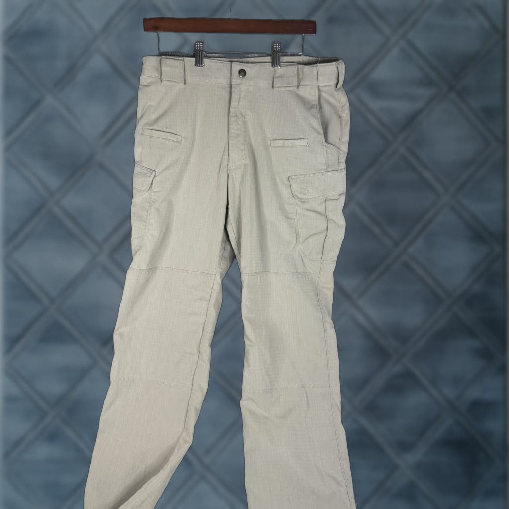 Vintage 5.11 Tactical Pants Mens 34 Khaki Taclite Pro Cargo Ripstop Work Outdoors Cargo Pants Men 34 Khaki Bags Pockets 5.11 Logo Mens Size US 34 / EU 50 - 1 Thumbnail