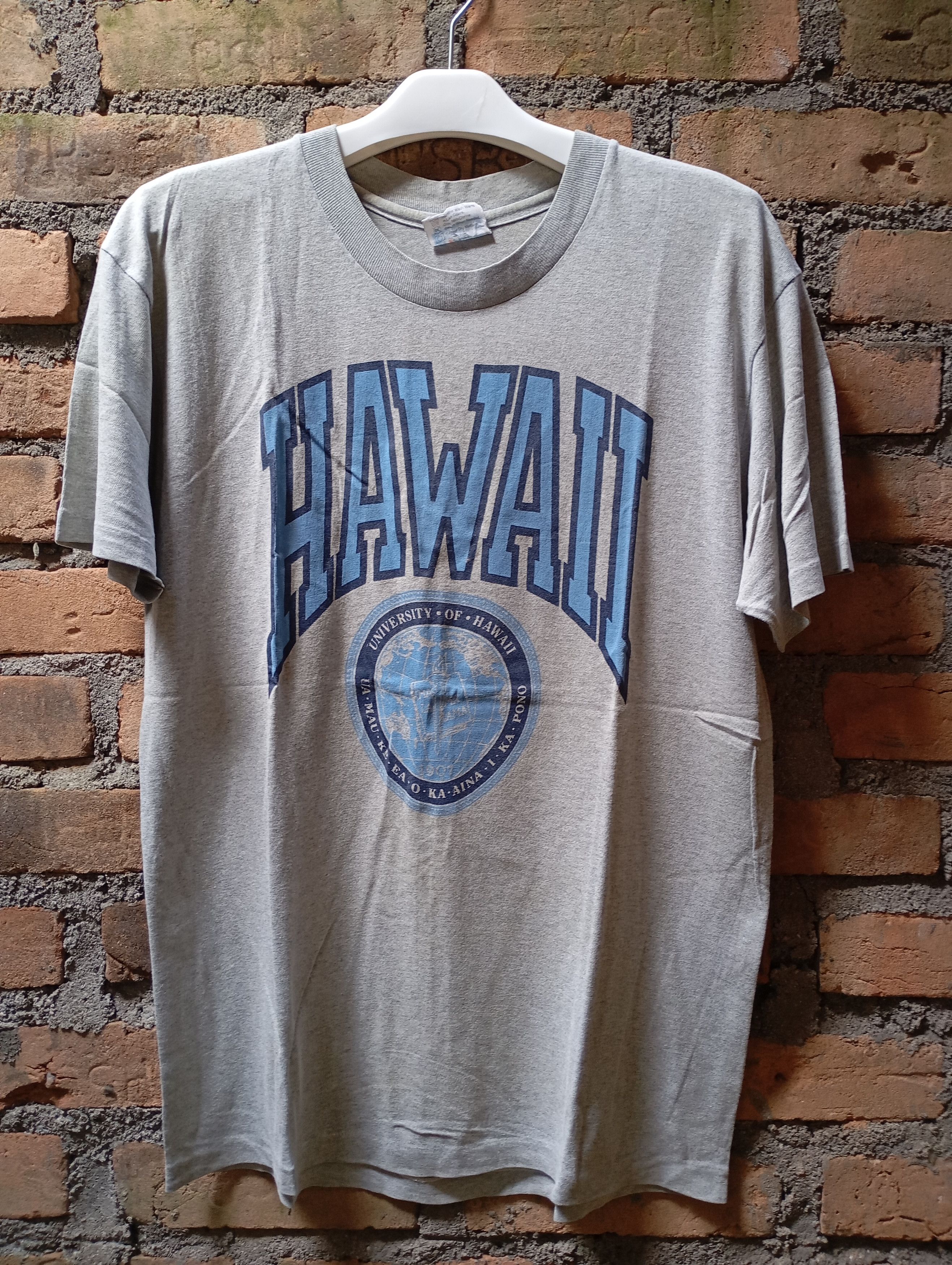 image of Hawaiian Shirt x Made In USA Vintage Hawaii Tees Made In Usa Cotton Polyester, Men's (Size Large)