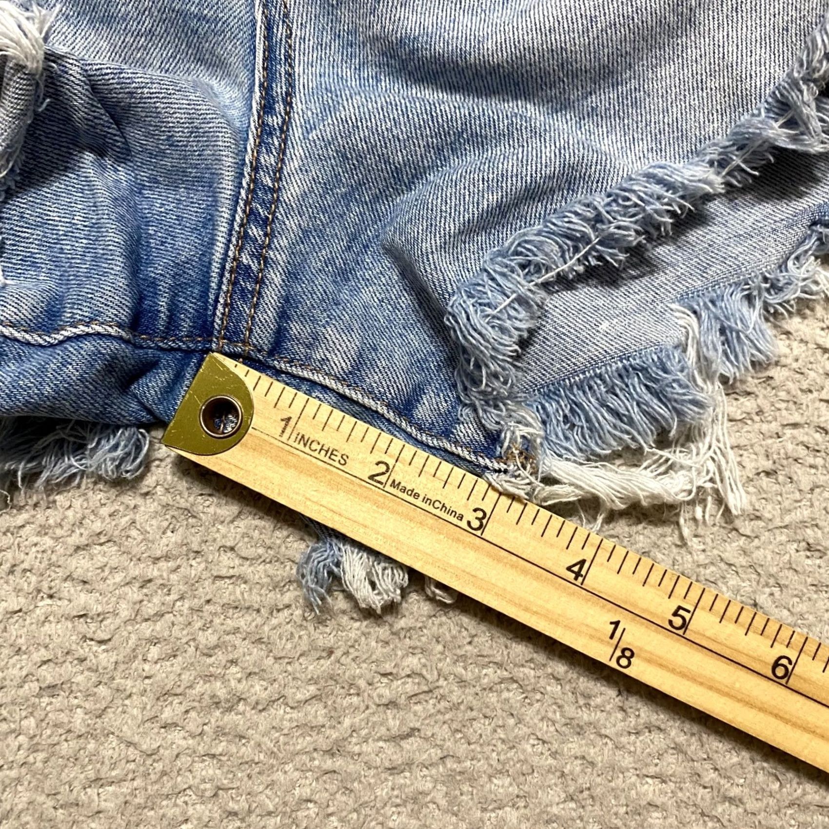 American Eagle Outfitters American Eagle Outfitters Womens Jeans Shorts Blue Denim Cut-Off 3 Inseam High Rise 90s Vintage Style Mens Womens Size 30" / US 8 / IT 44 - 6 Thumbnail