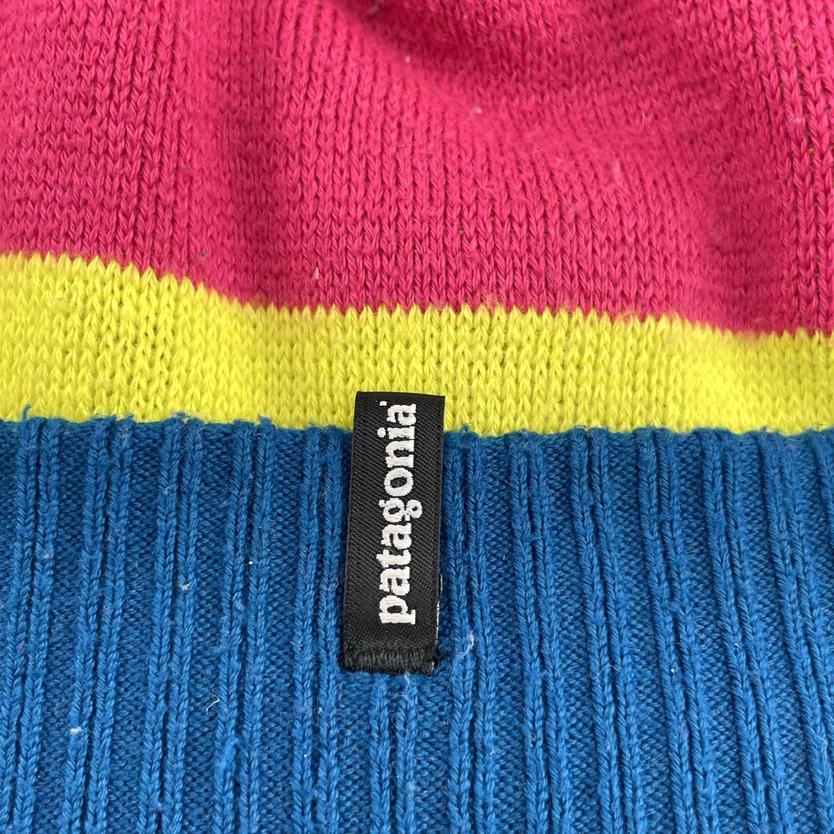 Patagonia Patagonia Beanie Hat Cap Women Chunky Knit Rib Outdoor Cabin Workwear Hat Size ONE SIZE - 2 Thumbnail