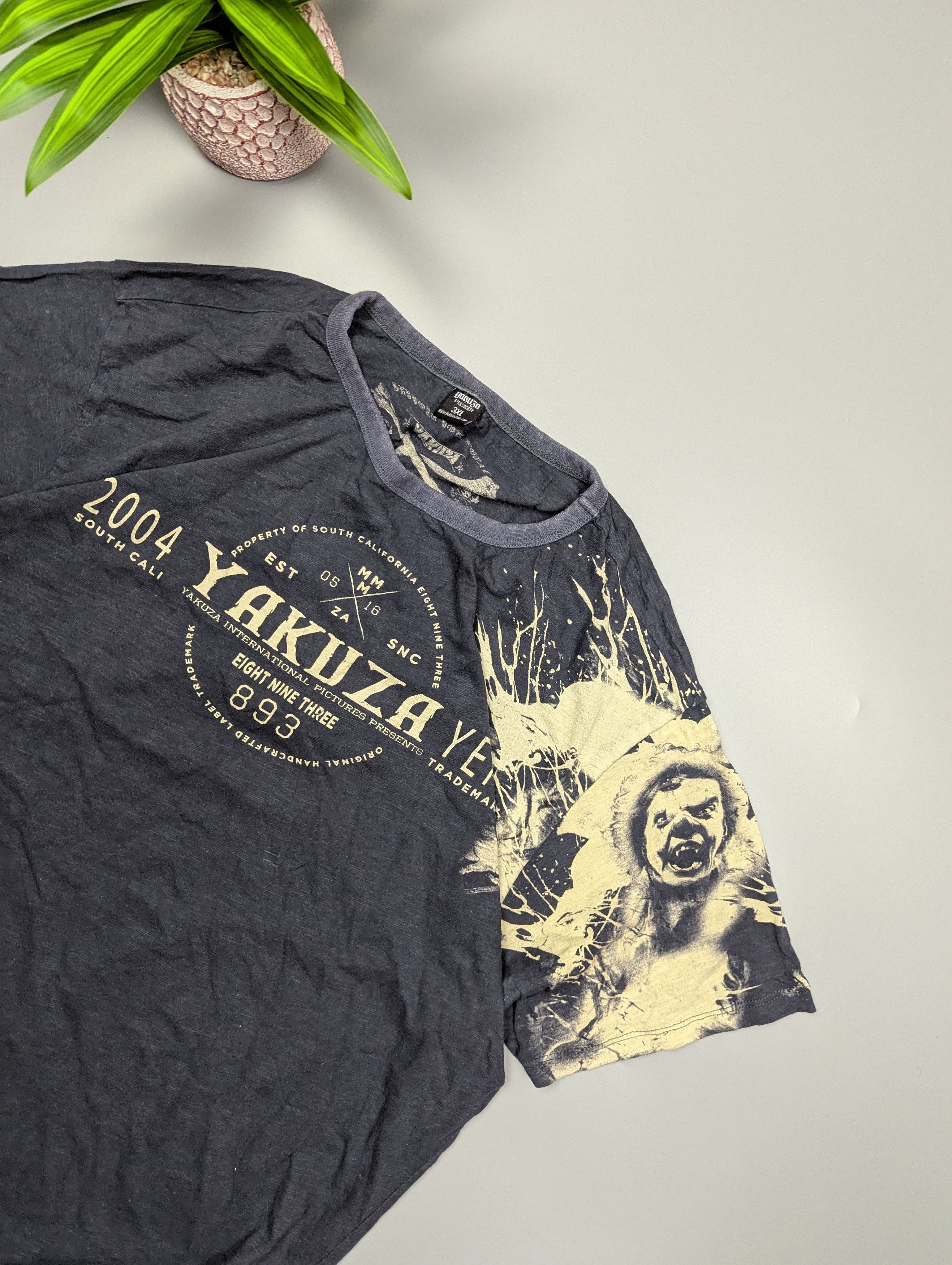Japanese Brand × Vintage Yakuza Skull Graphic T-Shirt Size L Grunge Rare Streetwear Size US L / EU 52-54 / 3 - 8 Thumbnail
