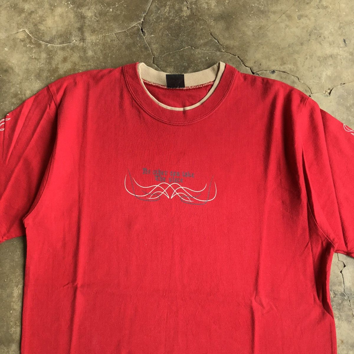 20471120 2000s Blebo Tribal Grunge Punk Style T-shirt Red Size US M / EU 48-50 / 2 - 5 Thumbnail