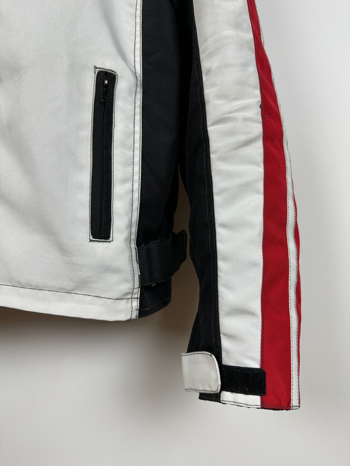 Vintage Vintage Bridgestone Louis 75 Motorcycle Racing Jacket Size US L / EU 52-54 / 3 - 19 Thumbnail