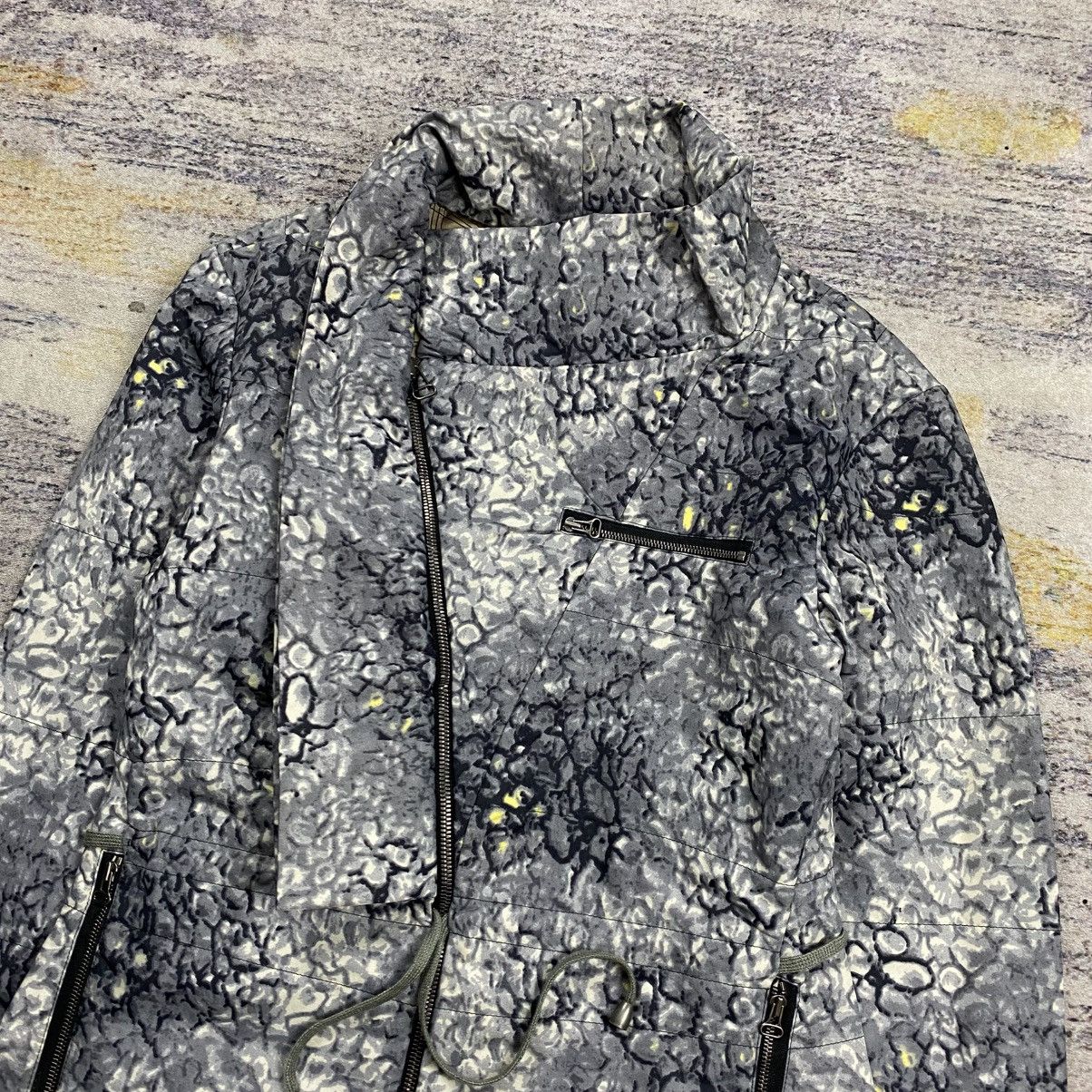 Kenzo Kenzo abstract print asymmetrical jacket Size M / US 6-8 / IT 42-44 - 7 Thumbnail