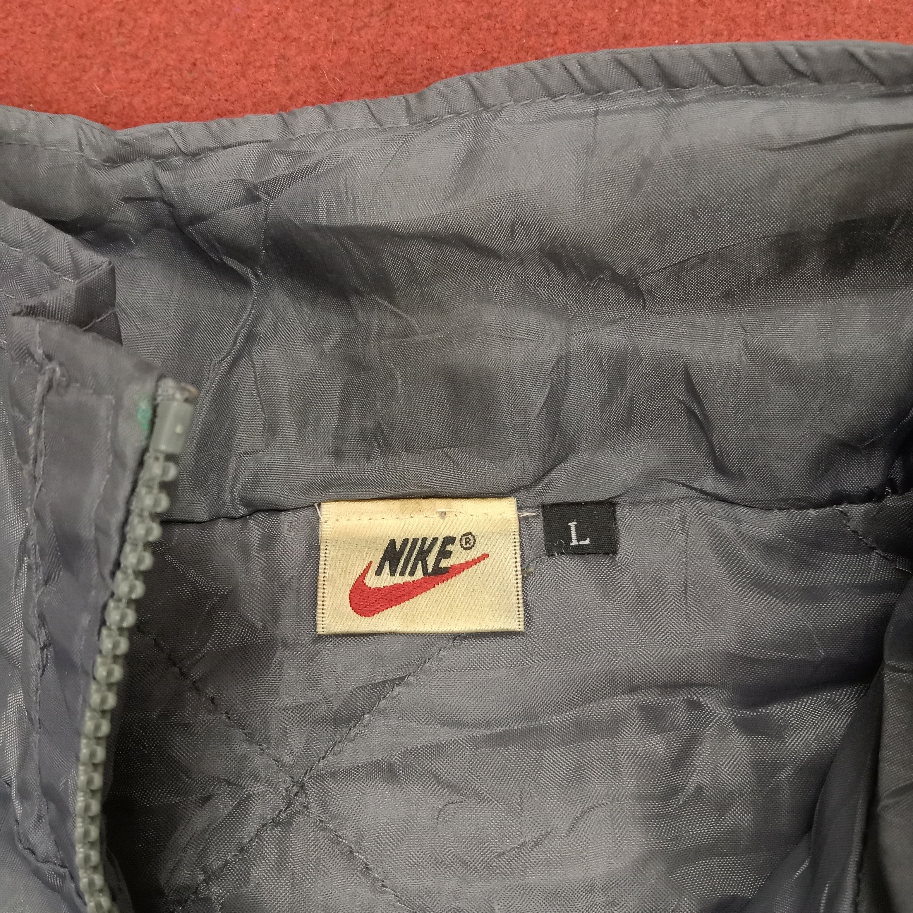 Nike × Vintage Nike Sportswear Style Windbreaker Jacket Size US L / EU 52-54 / 3 - 4 Thumbnail