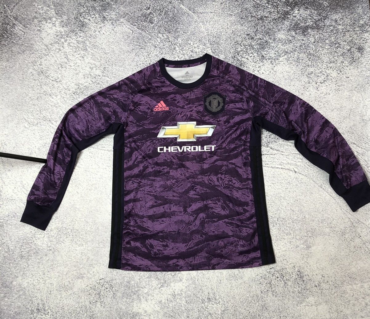Adidas Soccer jersey Manchester United adidas size Xl y2k sport USA Size US M / EU 48-50 / 2 - 1 Thumbnail