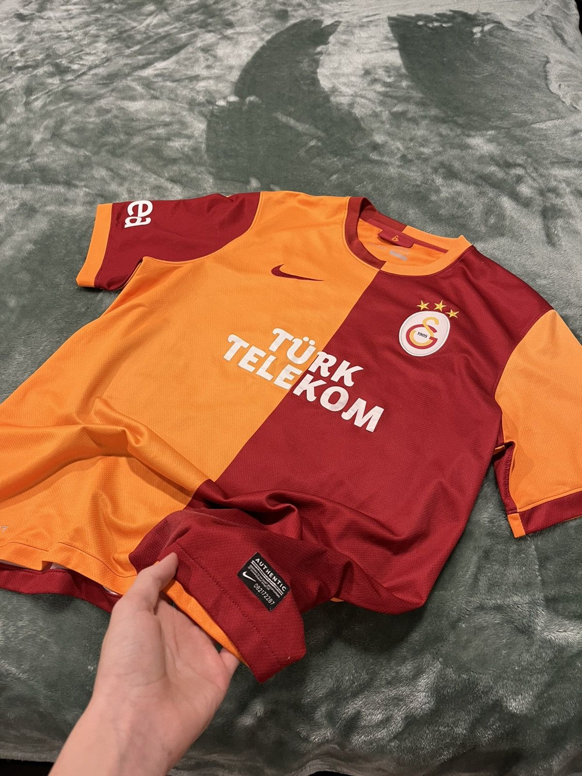 Nike Deniz Turk Telekom Jersey Nike Dri Fit,player Version✅ M-L Size US M / EU 48-50 / 2 - 1 Thumbnail