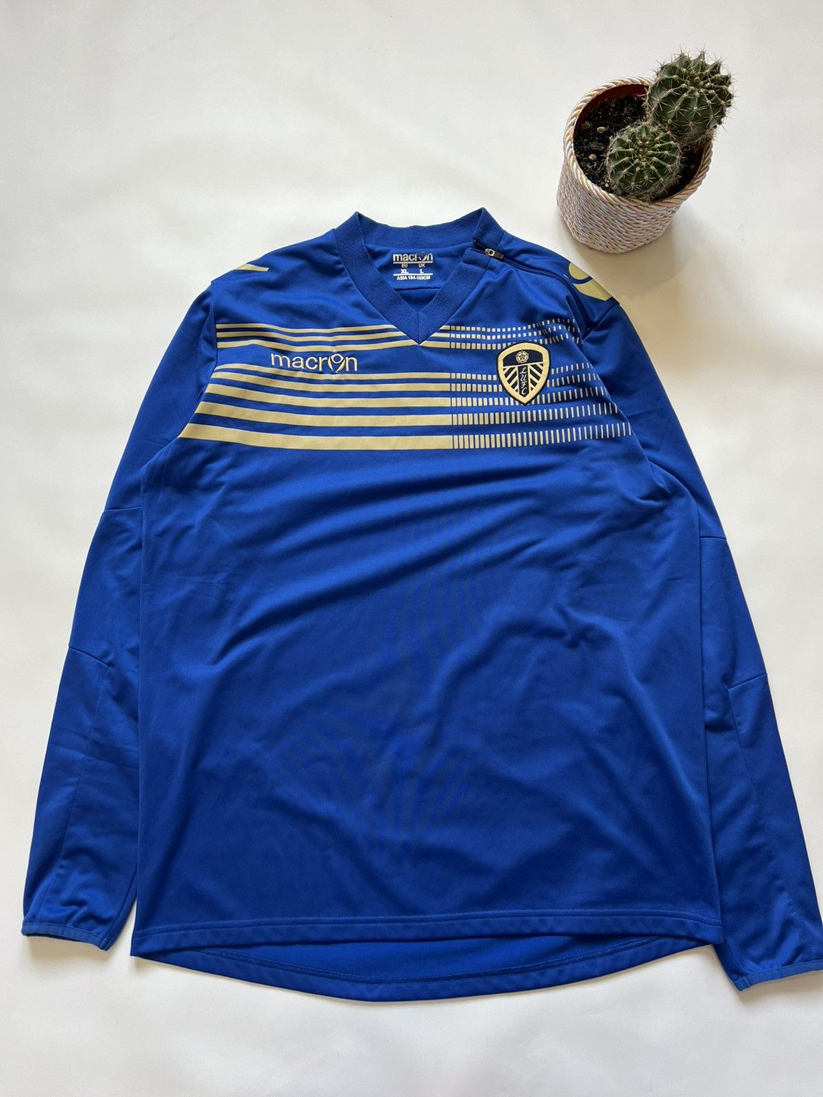 Macron Vintage Leeds United Macron Blue Sweatshirt Size US XL / EU 56 / 4 - 1 Thumbnail