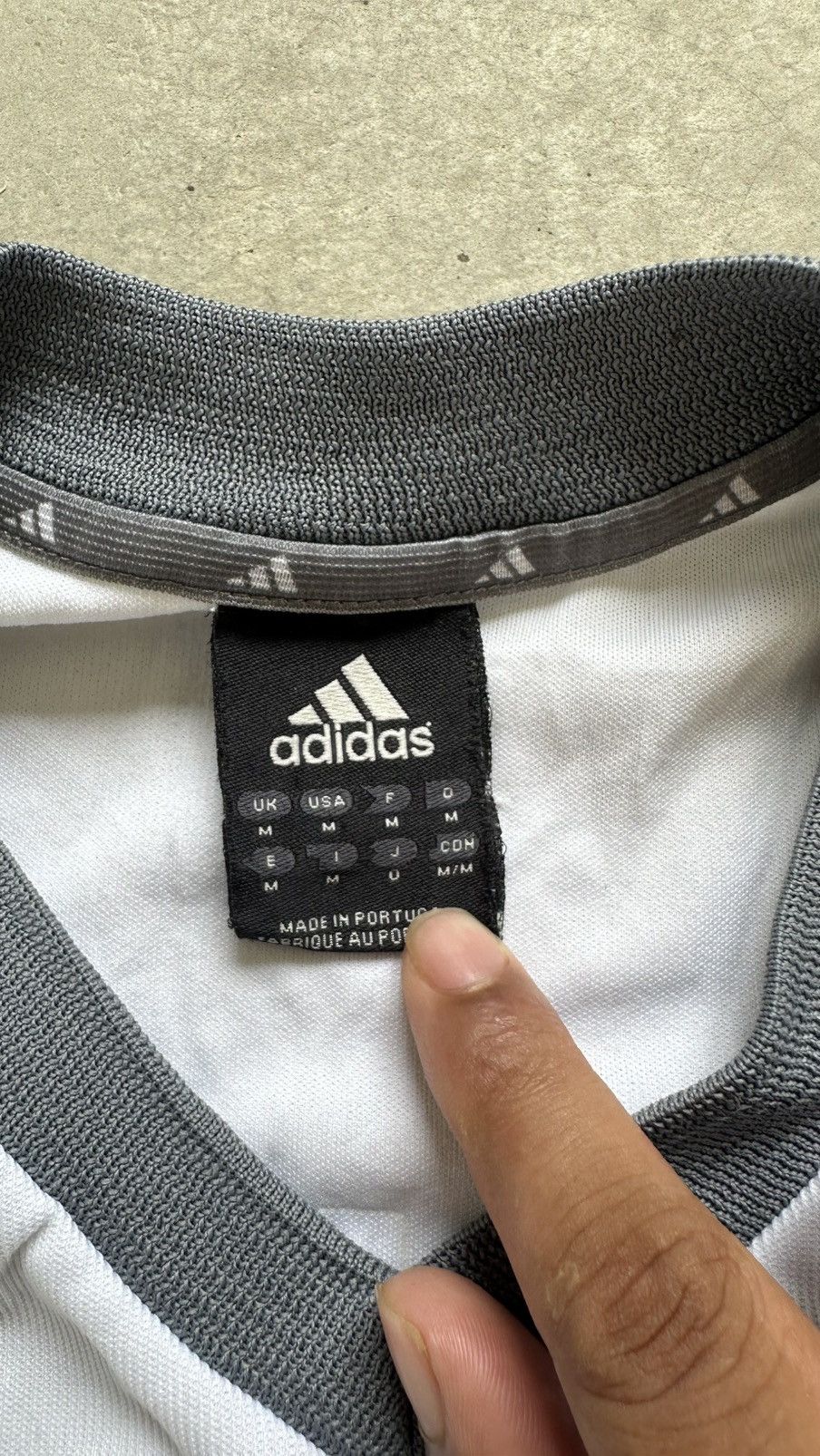 Adidas × Vintage VINTAGE ADIDAS BAYERN MUNICH SOCCER JERSEY 2002/2003 Size US M / EU 48-50 / 2 - 5 Thumbnail