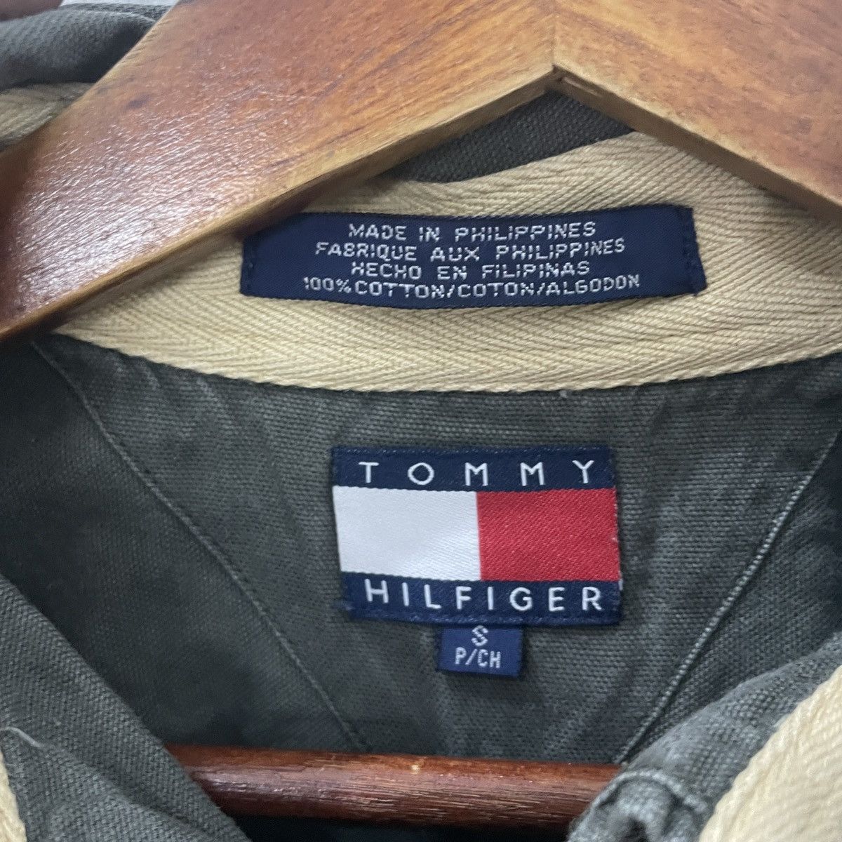 Tommy Hilfiger × Vintage Vintage Hilfiger Button Ups Tee Size US L / EU 52-54 / 3 - 5 Thumbnail
