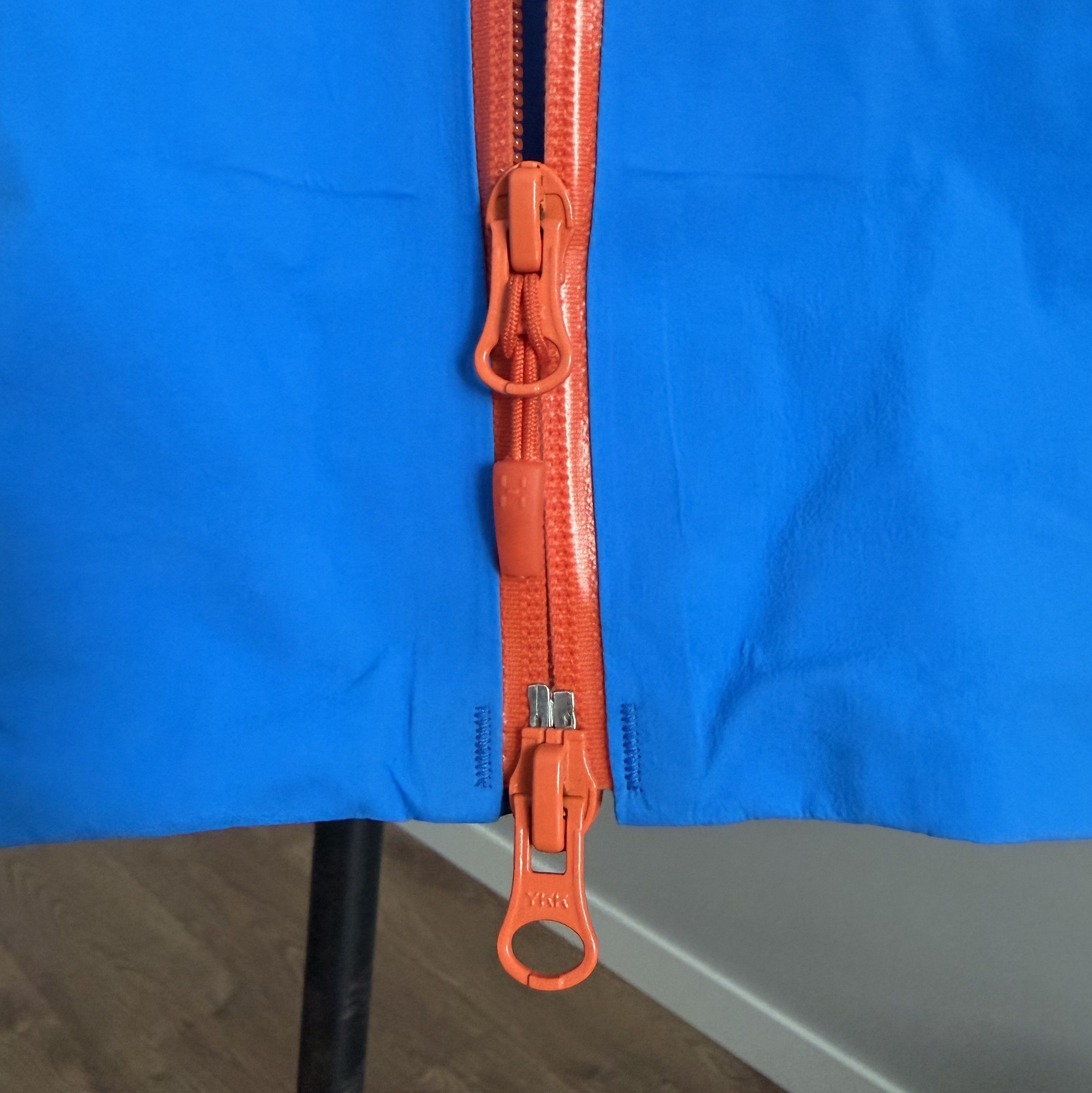 Haglofs HAGLOFS BKV ROC Spirit Gore-Tex Pro Jacket Size L Blue Size L / US 10 / IT 46 - 11 Thumbnail