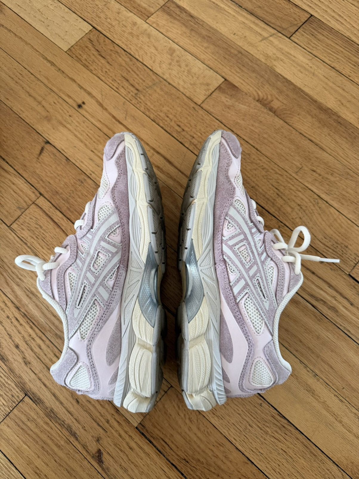 Asics ASICS Gel-NYC Cream Rose Water Size US 7 / EU 40 - 4 Thumbnail