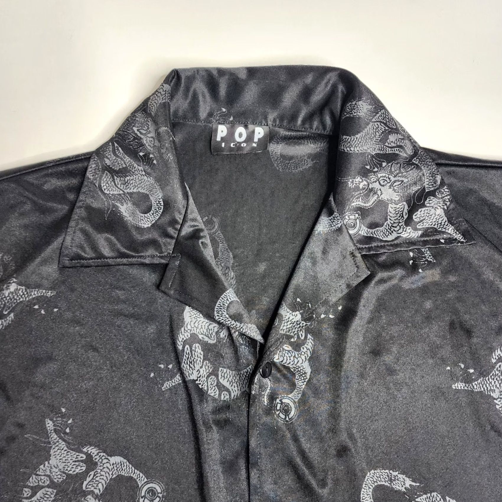 Vintage VINTAGE Pop Icon Button Up Chinese Dragons AOP Rave Club Camp Shirt USA Size XL Men Black Short Sleeve Button-Up Collared Spread Y2K Size US XL / EU 56 / 4 - 3 Thumbnail