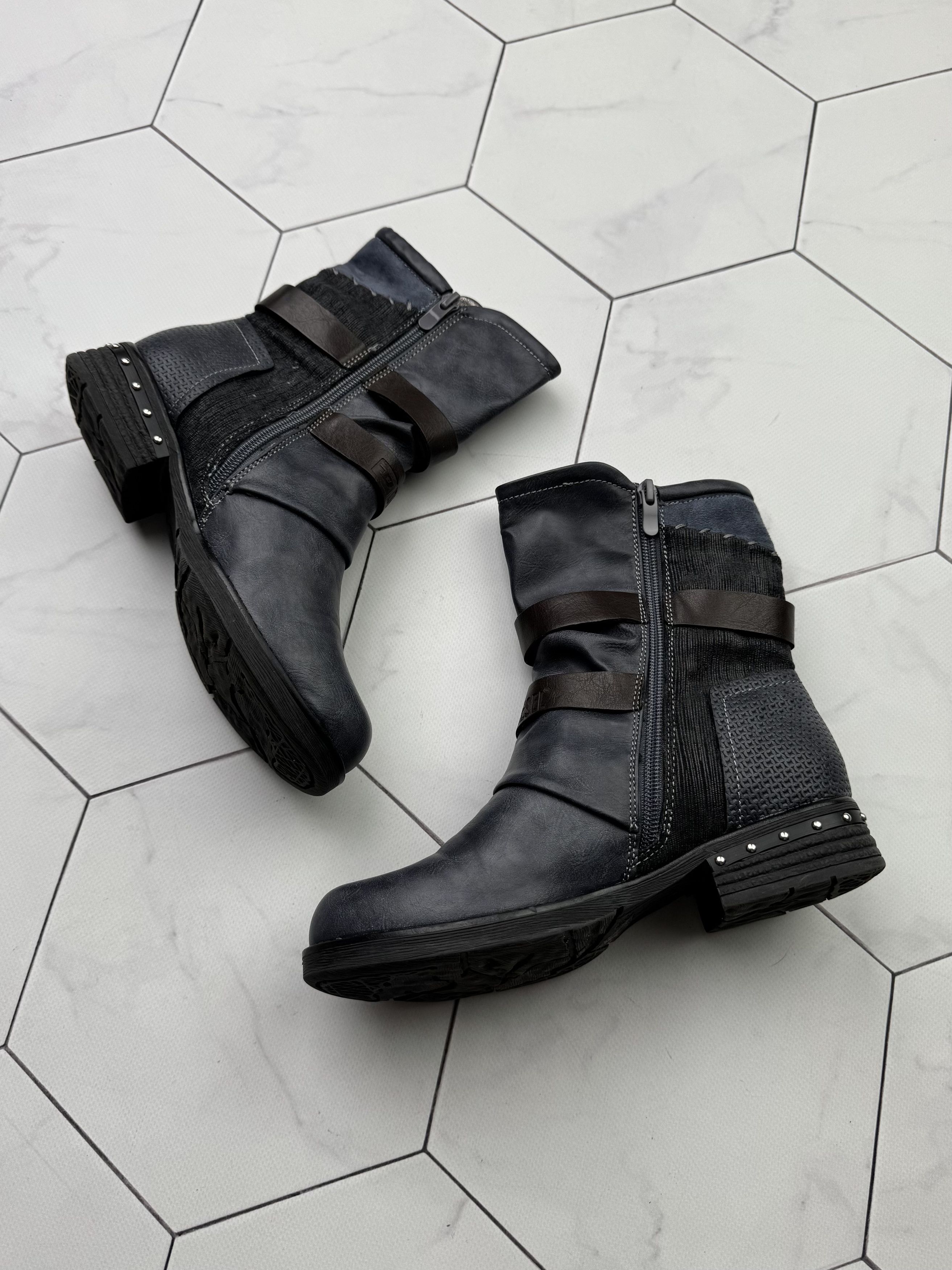 Diesel Diesel Vintage Boots (B156) Size US 7 / IT 37 - 5 Thumbnail