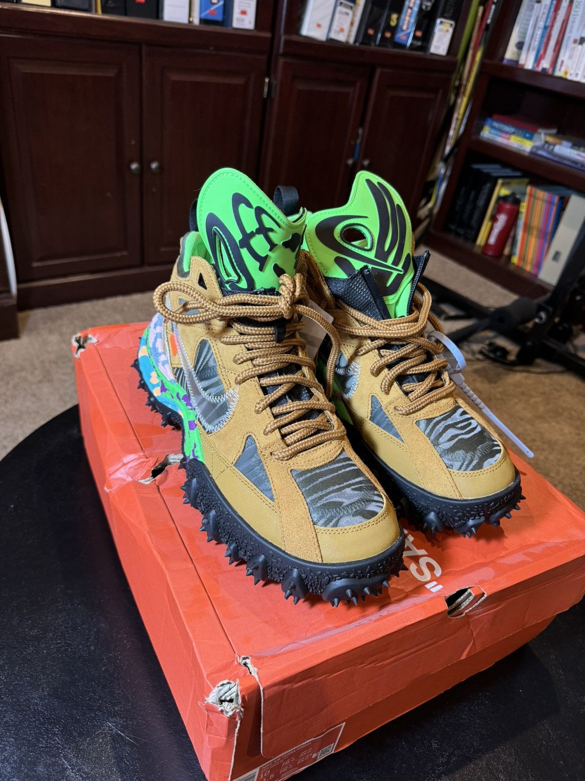 image of Nike X Off-White Terra Forma Wheat Ds Shoes in New Wheat, Men's (Size 10)