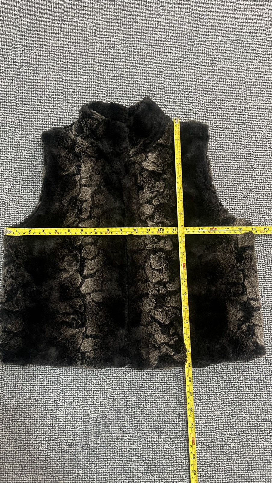 Japanese Brand Vintage Across AR Japanes Brand Fur vest Jacket Size US M / EU 48-50 / 2 - 10 Thumbnail