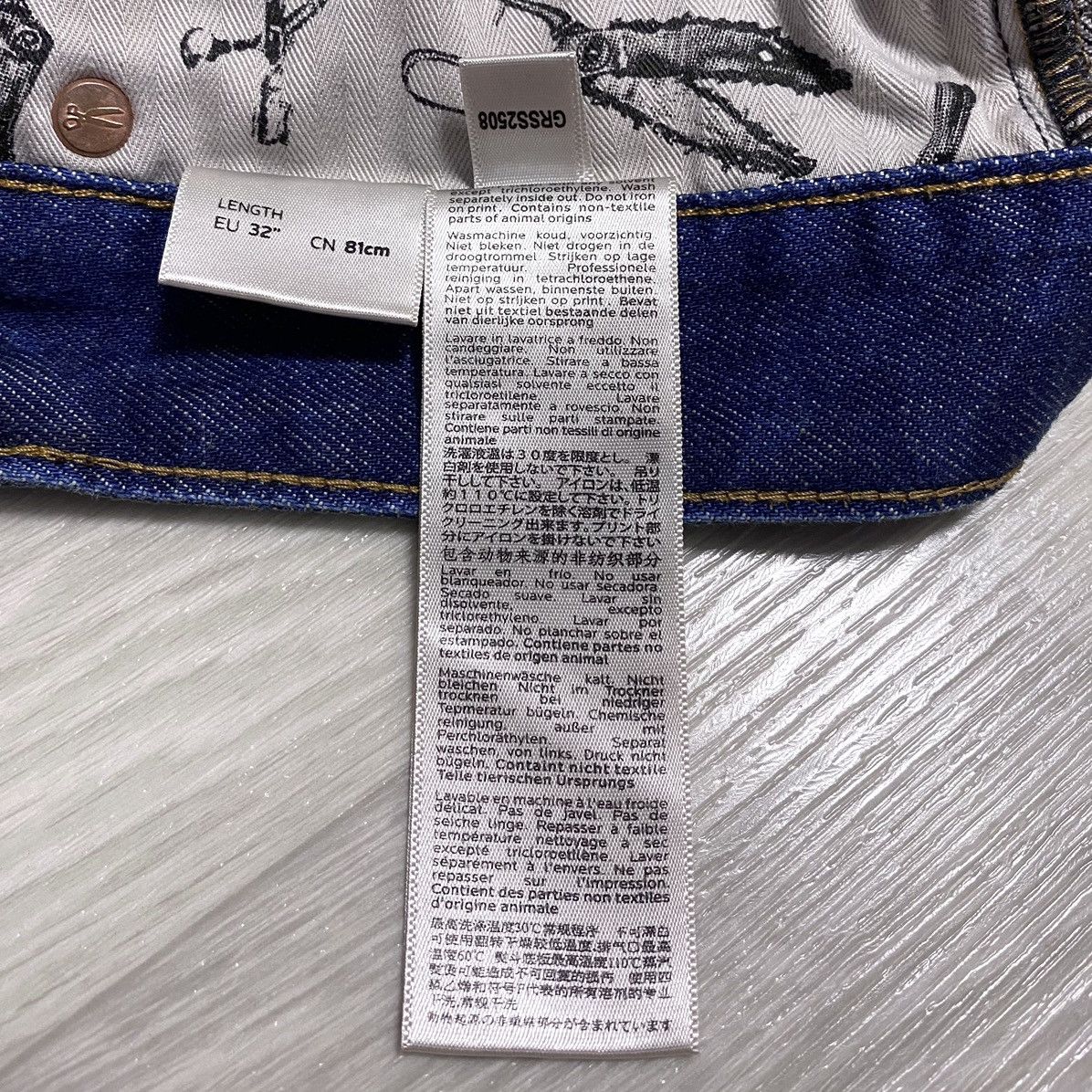 DENHAM Razor Washed Distressed Patchwork Stitched Fringed Torn Size US 30 / EU 46 - 25 Thumbnail