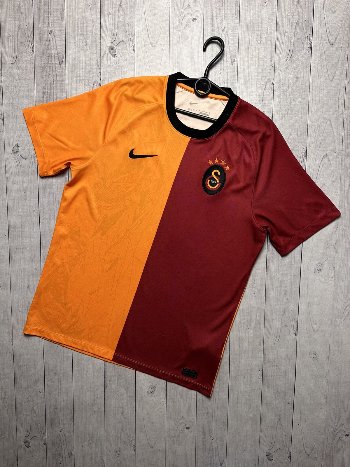 Vintage nike Galatasaray soccer jersey size L logo