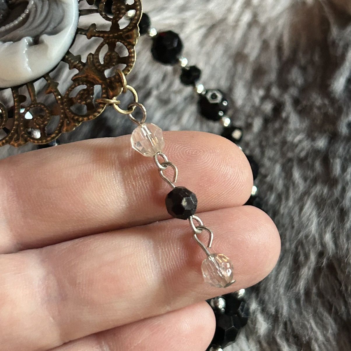 Handmade Handcrafted opalescent charcoal Victorian cameo necklace Size ONE SIZE - 8 Thumbnail
