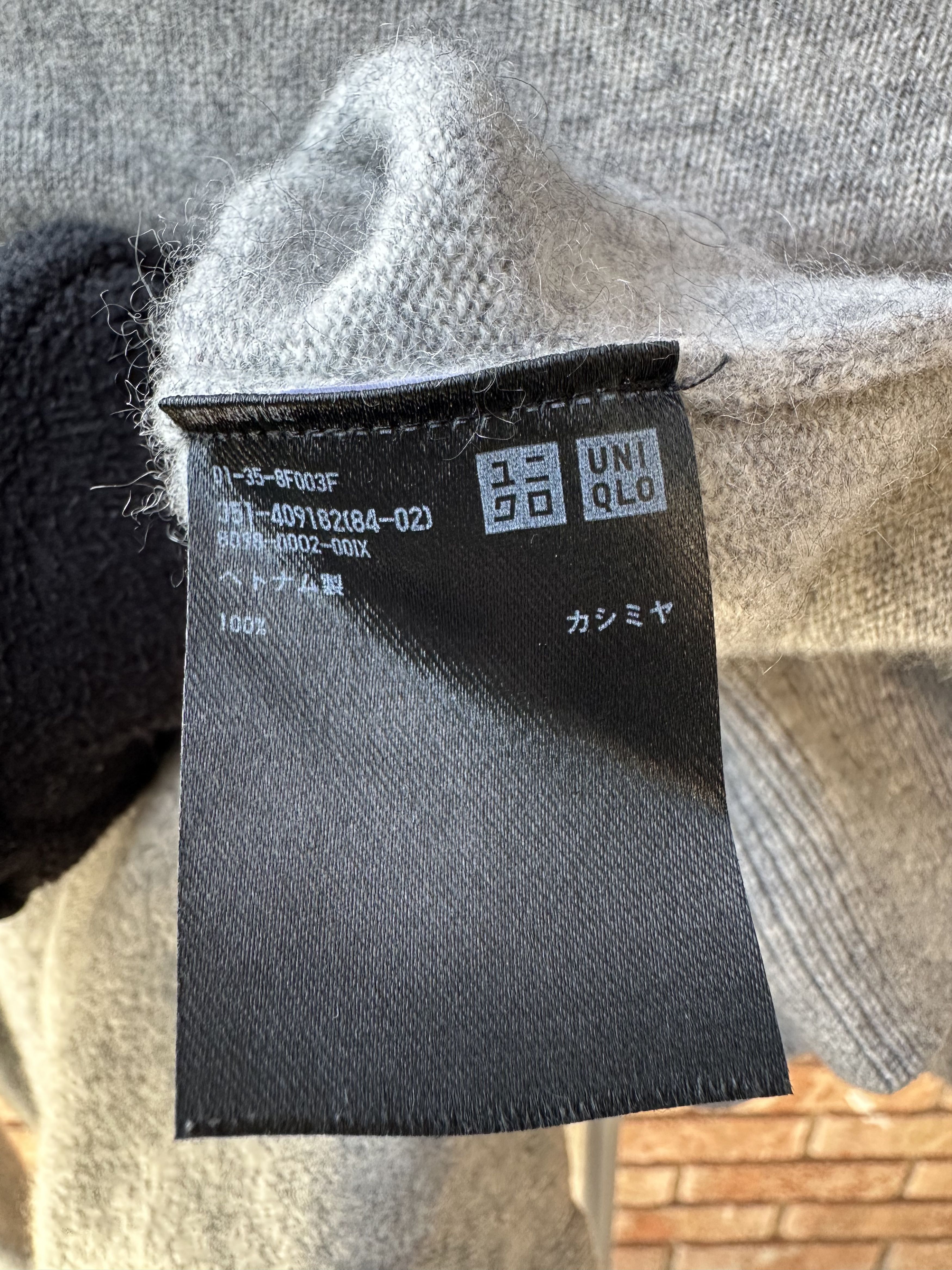 Uniqlo Cashmere Turtleneck Size US M / EU 48-50 / 2 - 7 Thumbnail