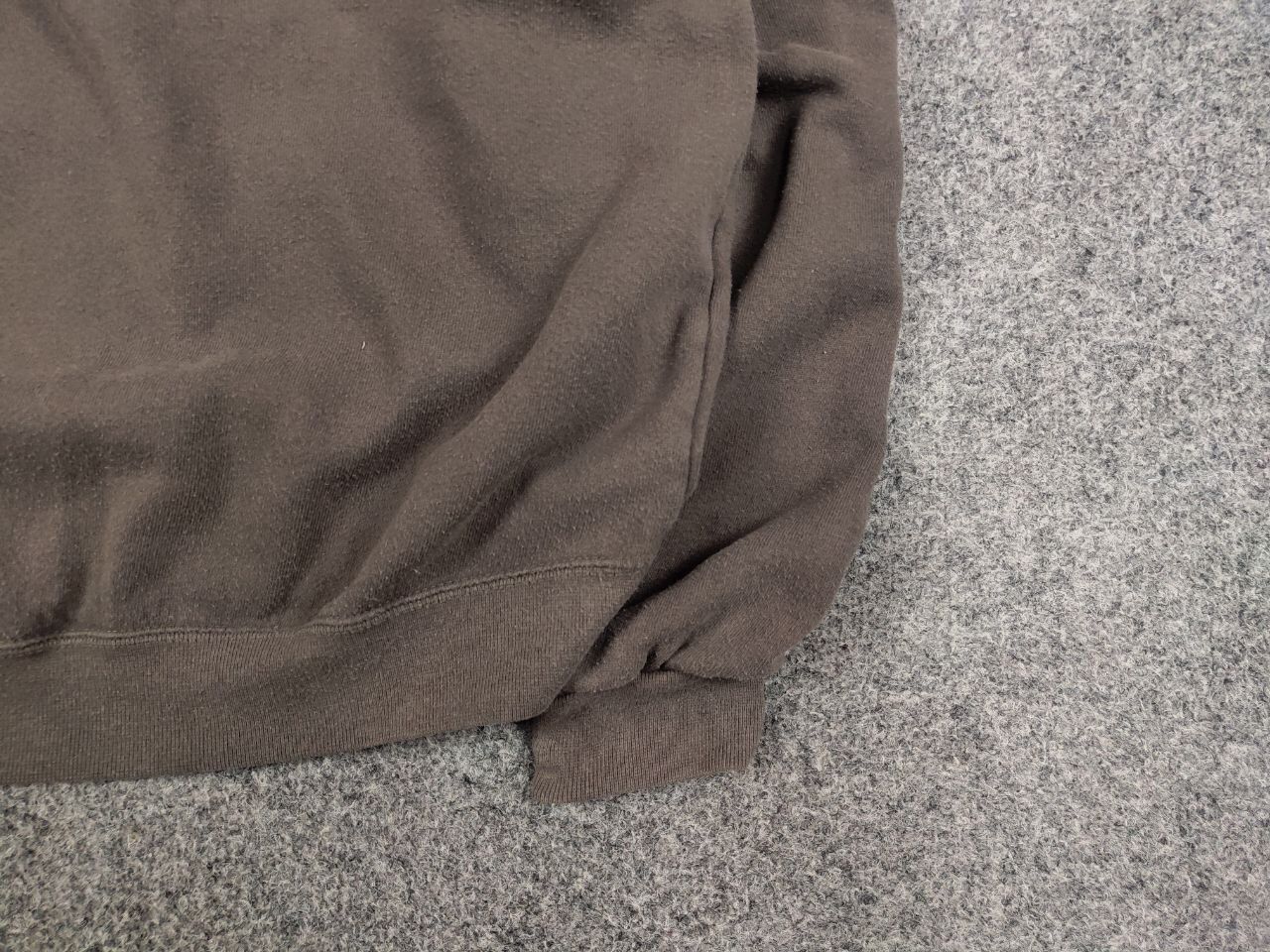 Nike Vintage 90's Nike Logo Khaki Faded Square Sweathsirt USA Size US M / EU 48-50 / 2 - 10 Thumbnail